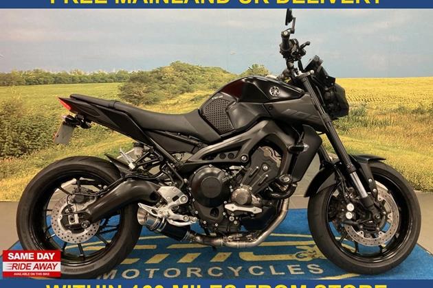 YAMAHA MT-09