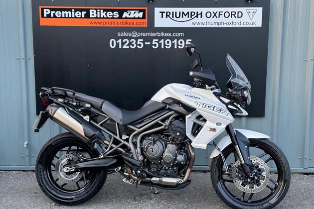 TRIUMPH TIGER 800 XR