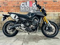 YAMAHA MT-09