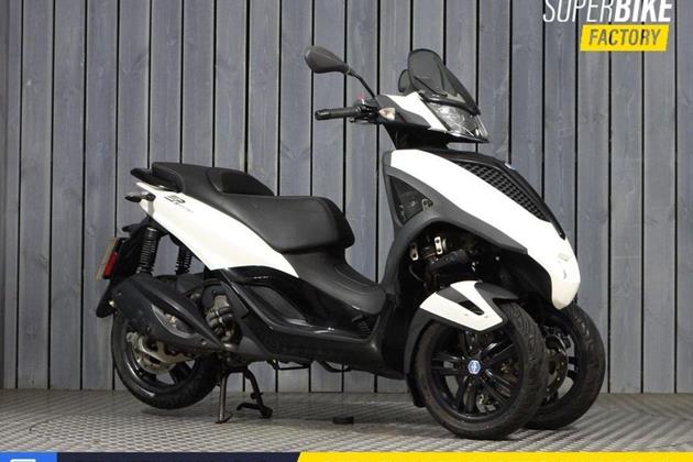 PIAGGIO MP3 300