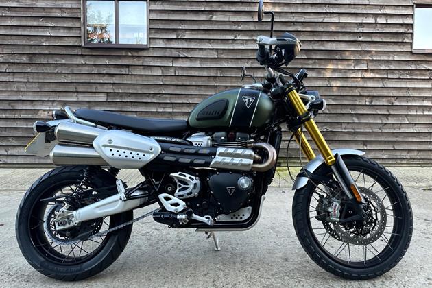 TRIUMPH SCRAMBLER 1200