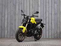 HONDA CB300R