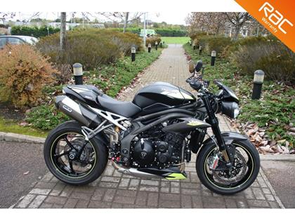 TRIUMPH SPEED TRIPLE 1050 RS