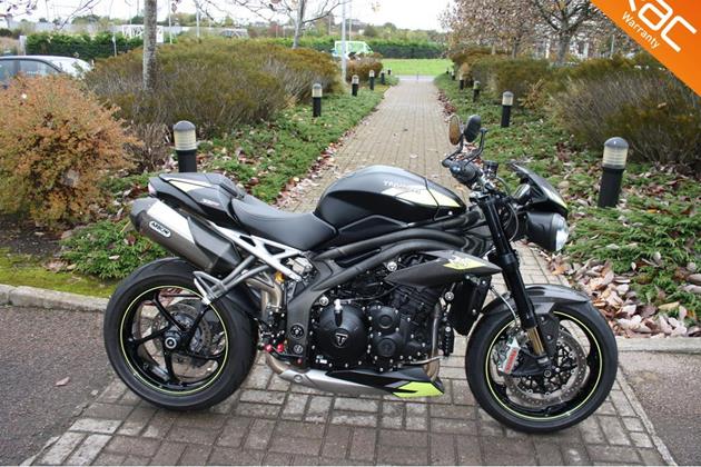 TRIUMPH SPEED TRIPLE 1050 RS