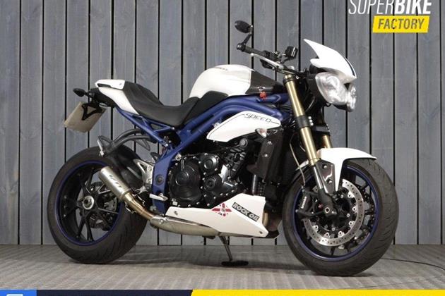 TRIUMPH SPEED TRIPLE 1050