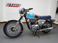 TRIUMPH BONNEVILLE T100