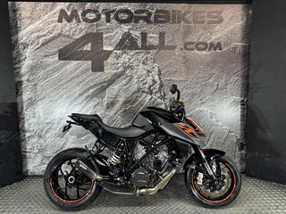 KTM 1290 SUPERDUKE R 