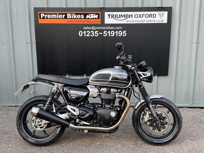 TRIUMPH SPEED TWIN 1200