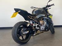 BMW S1000R