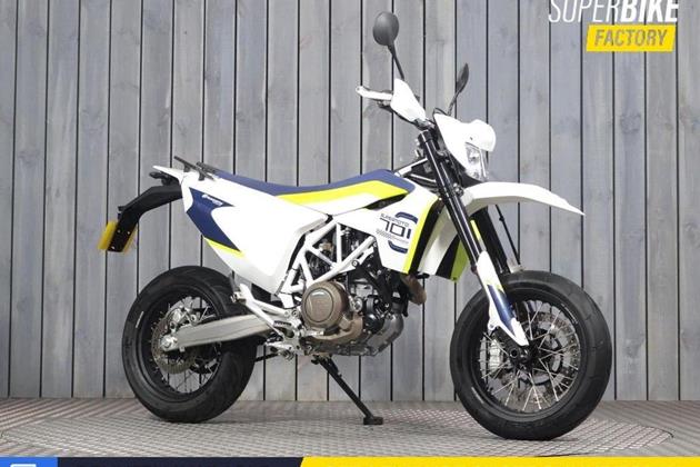 HUSQVARNA 701 SUPERMOTO