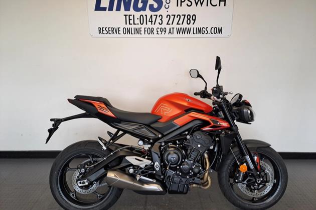 TRIUMPH STREET TRIPLE 765 R