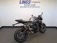 TRIUMPH STREET TRIPLE 765 RS