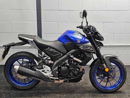 YAMAHA MT-125