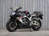 HONDA CBR900RR FIREBLADE