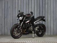 TRIUMPH STREET TRIPLE 765 RS