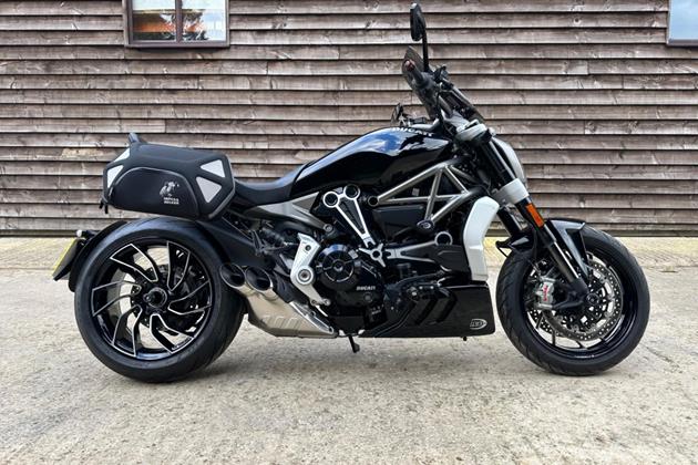 DUCATI XDIAVEL S