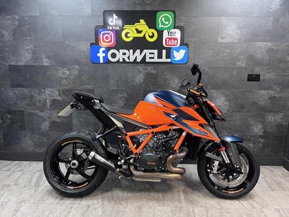 KTM 1290 SUPERDUKE R