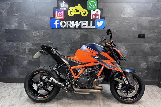 KTM 1290 SUPERDUKE R