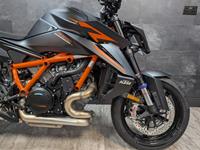 KTM 1390 SUPERDUKE R