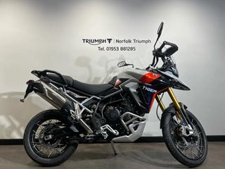 TRIUMPH TIGER 900 RALLY PRO 