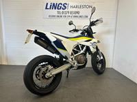 HUSQVARNA 701 SUPERMOTO