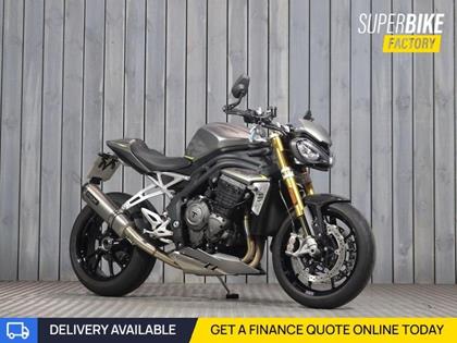 TRIUMPH SPEED TRIPLE 1200 RS