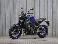 YAMAHA MT-09