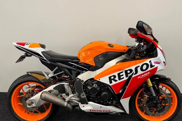 HONDA CBR1000RR FIREBLADE