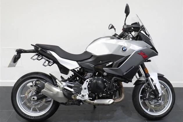 BMW F900XR