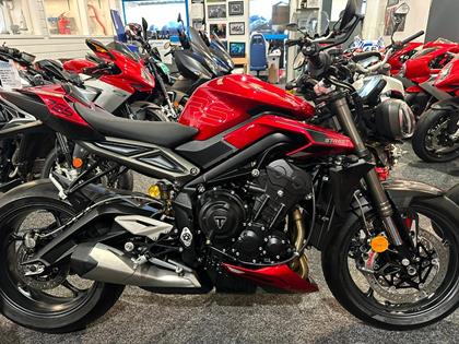 TRIUMPH STREET TRIPLE 765 RS