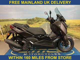 YAMAHA XMAX 125 