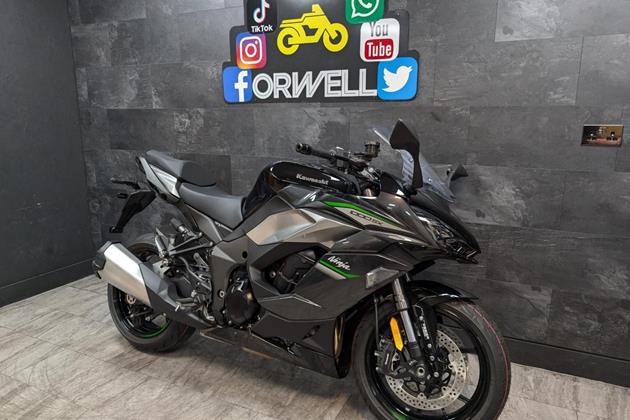 KAWASAKI NINJA 1000SX