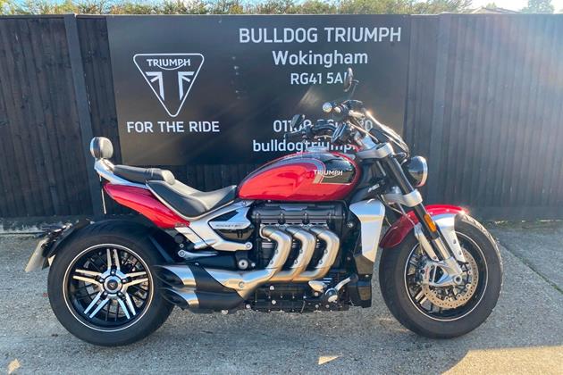 TRIUMPH ROCKET III GT