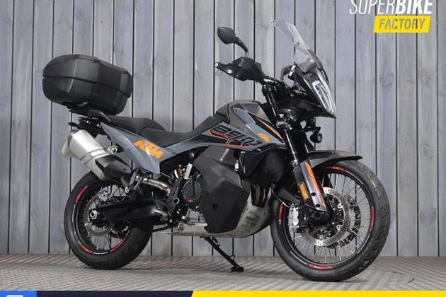 KTM 890 ADVENTURE