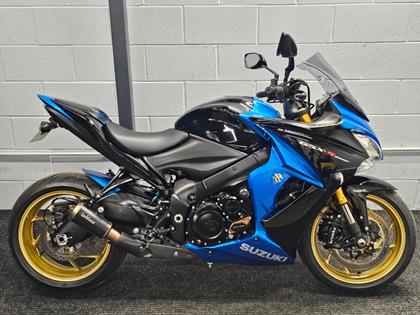 SUZUKI GSX-S1000F