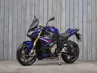 BMW S1000R