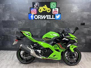 KAWASAKI NINJA 400 