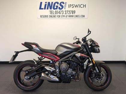 TRIUMPH STREET TRIPLE 765 R