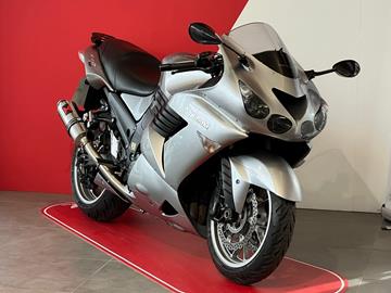 KAWASAKI ZZR1400