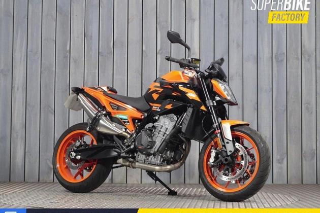 KTM 890 DUKE