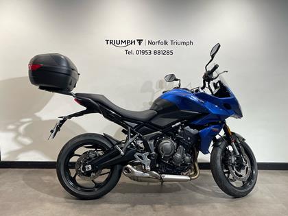 TRIUMPH TIGER 1050