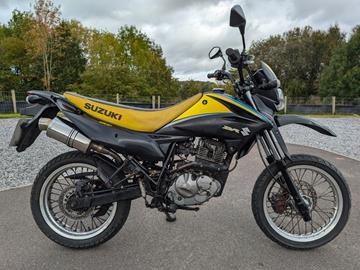 SUZUKI DR125