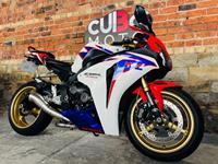 HONDA CBR1000RR FIREBLADE