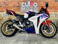 HONDA CBR1000RR FIREBLADE