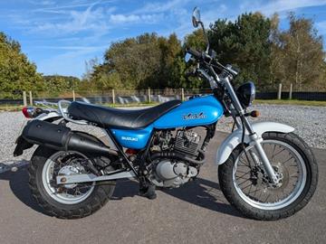 SUZUKI RV125 VAN VAN