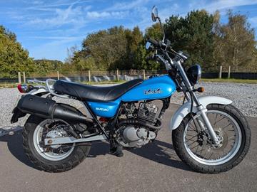 SUZUKI RV125 VAN VAN