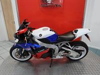 HONDA CBR1000RR FIREBLADE