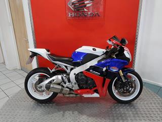 HONDA CBR1000RR FIREBLADE 