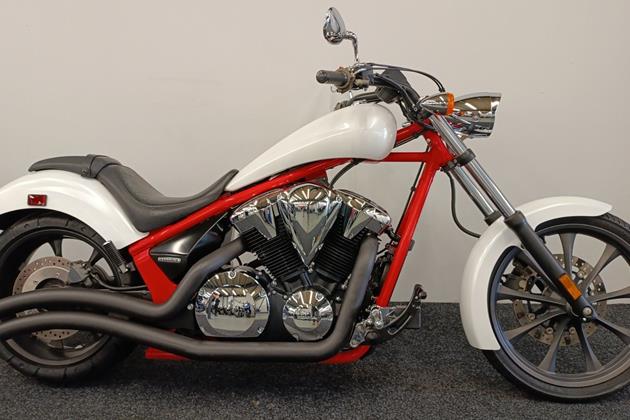 HONDA VT1300CX FURY