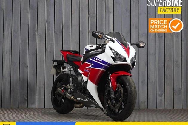 HONDA CBR1000RR FIREBLADE